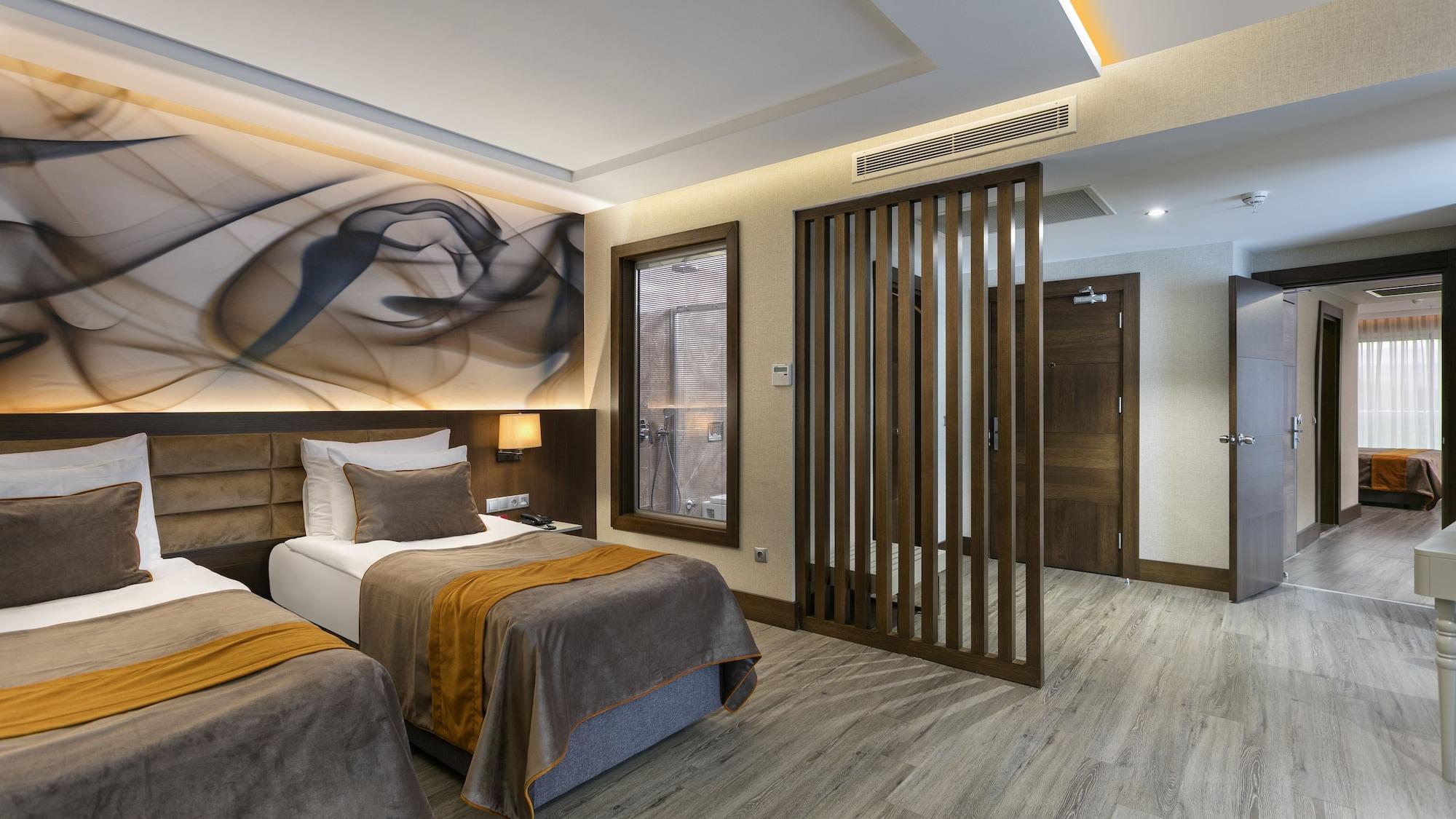 B Business Hotel & Spa Antalya Exteriör bild