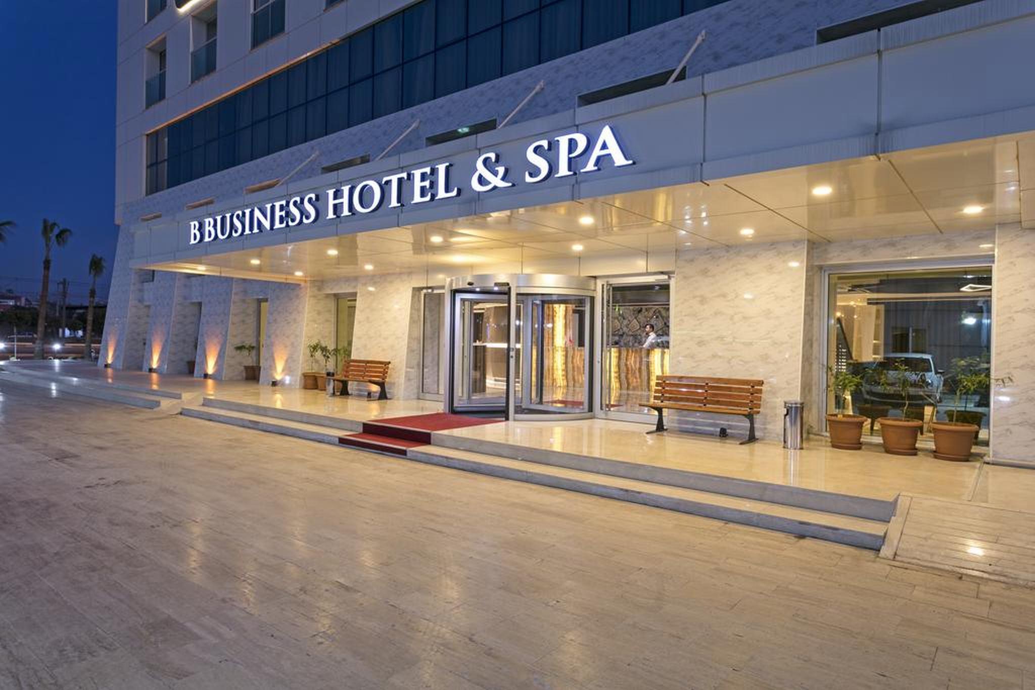 B Business Hotel & Spa Antalya Exteriör bild