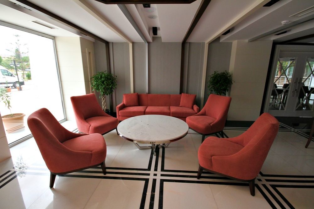 B Business Hotel & Spa Antalya Exteriör bild