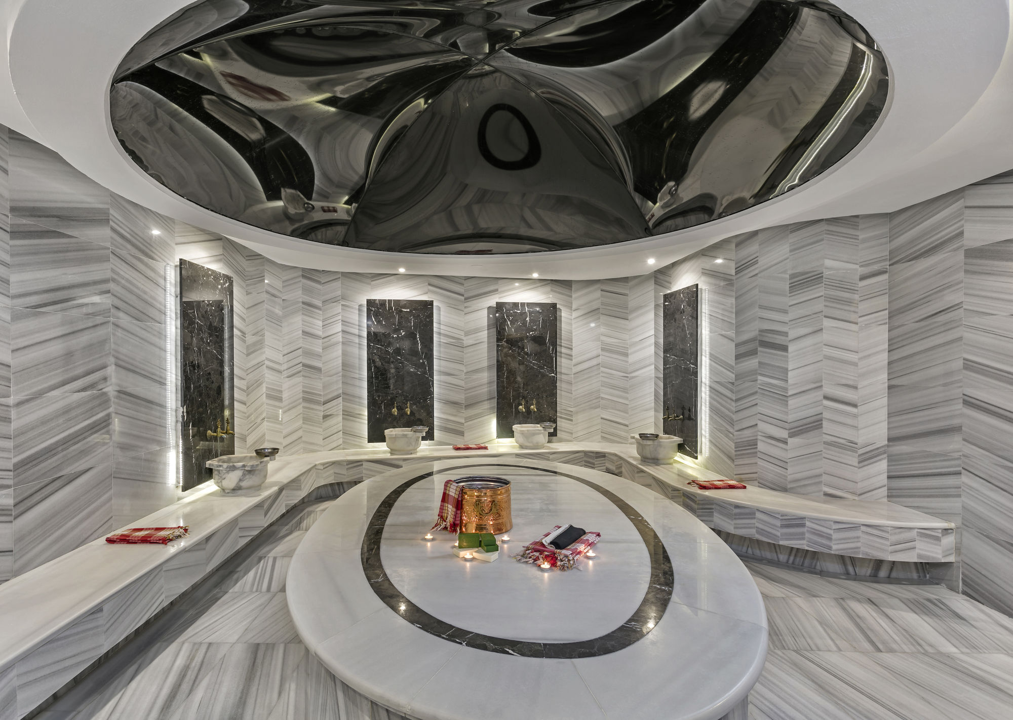 B Business Hotel & Spa Antalya Exteriör bild